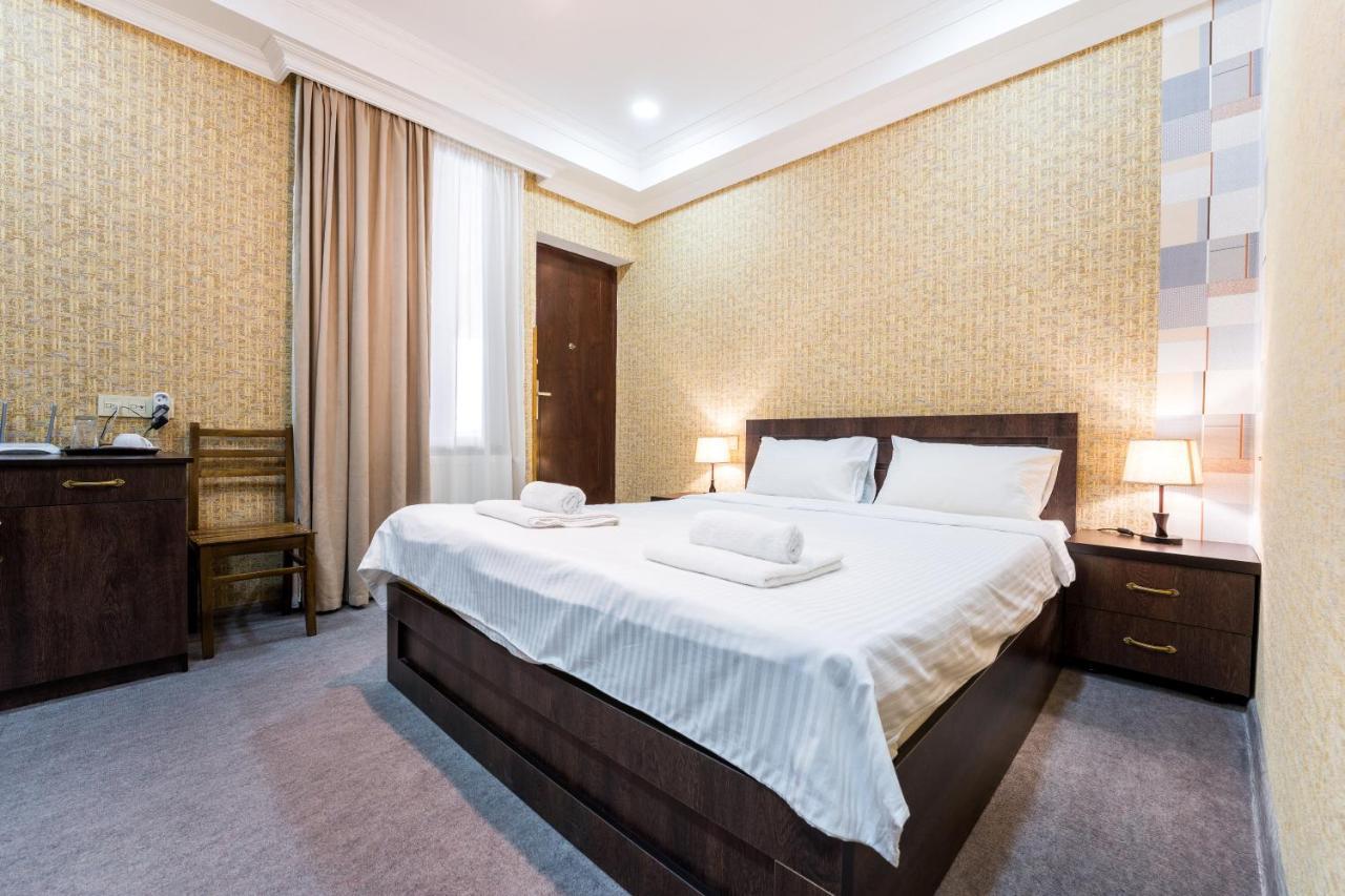 Отель Georgian House Кутаиси Экстерьер фото