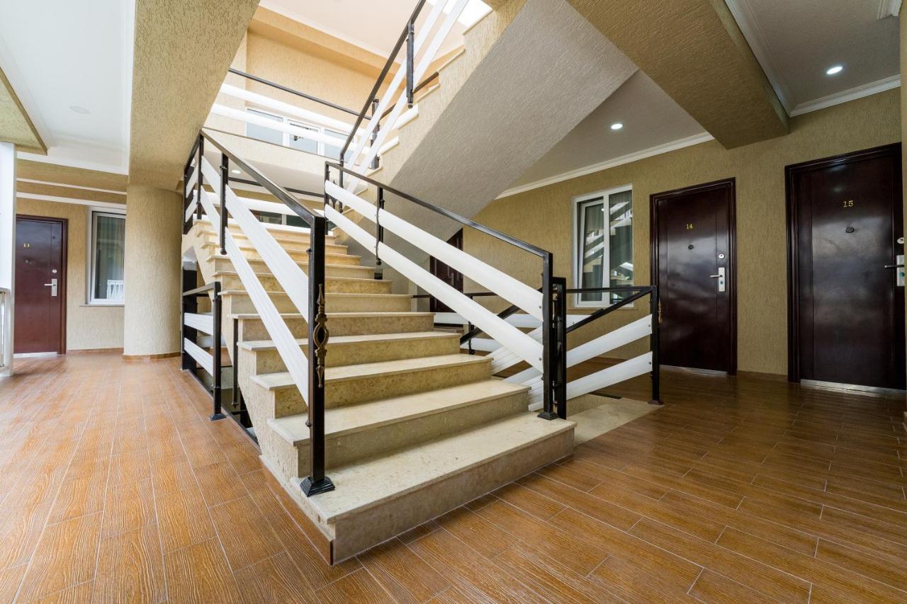 Отель Georgian House Кутаиси Экстерьер фото